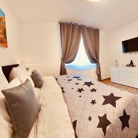 Apartament Comfort Primaverii Rîşnov 外观 照片
